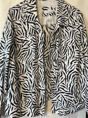 Lucy & Laurel Black & White Zebra Print 100% Linen jacket, 2XL